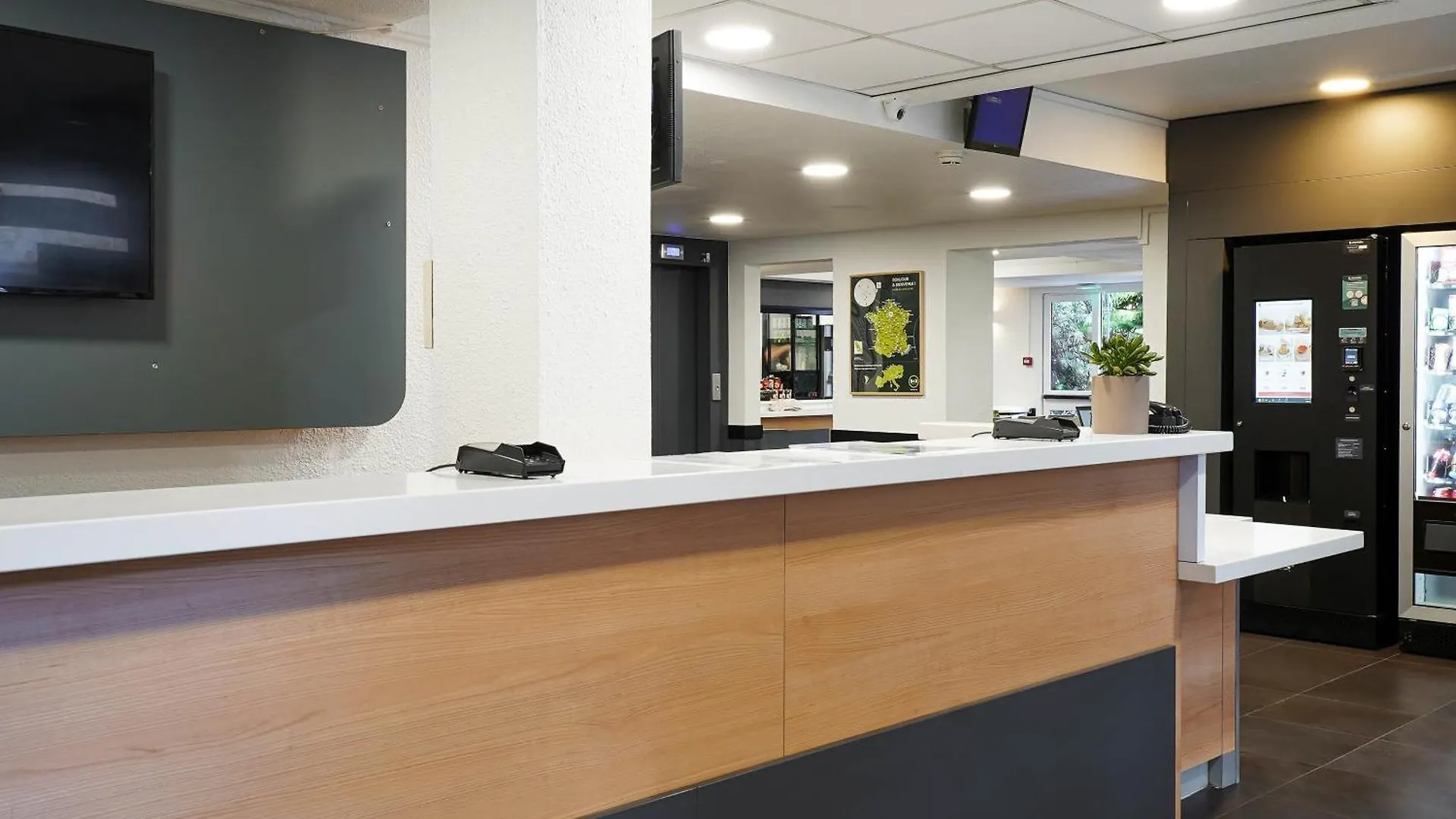 B&B Hotel Marseille Parc Chanot