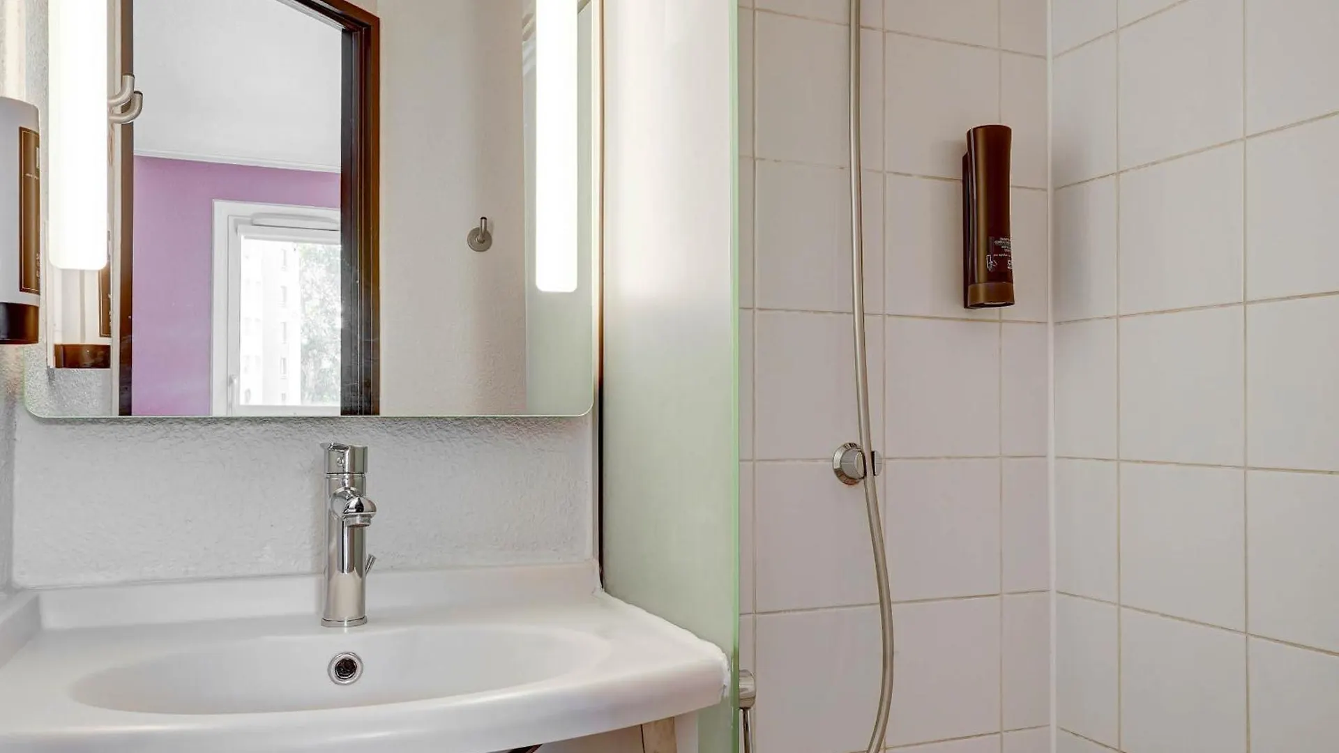B&B Hotel Marseille Parc Chanot